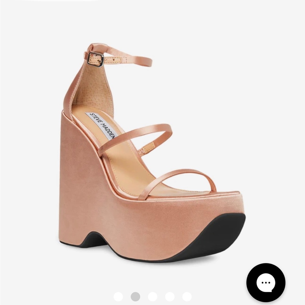 Steve Madden Varia Wedge Heel.